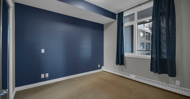 432-990 Centre Avenue Northeast, Calgary, AB, T2E 2M9 - 4