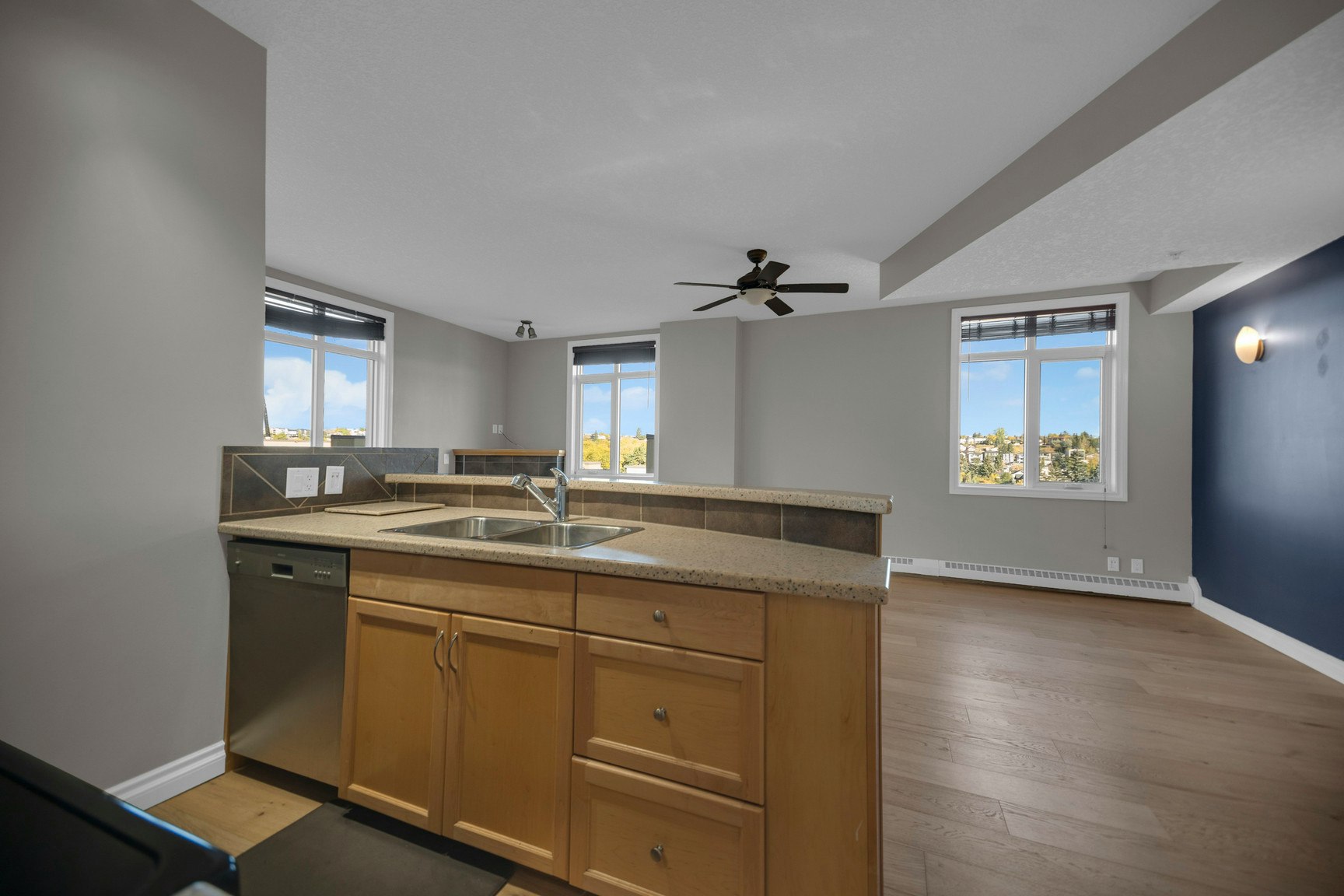 432-990 Centre Avenue Northeast, Calgary, AB, T2E 2M9 - 21