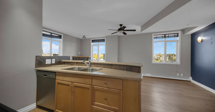 432-990 Centre Avenue Northeast, Calgary, AB, T2E 2M9 - 21