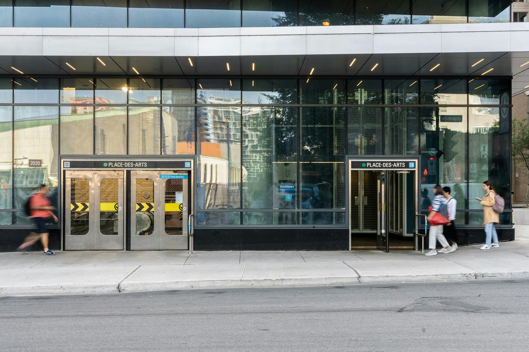 0501-1-375 De La Concorde Rue, Montréal, QC, H3A 1J3 - 26