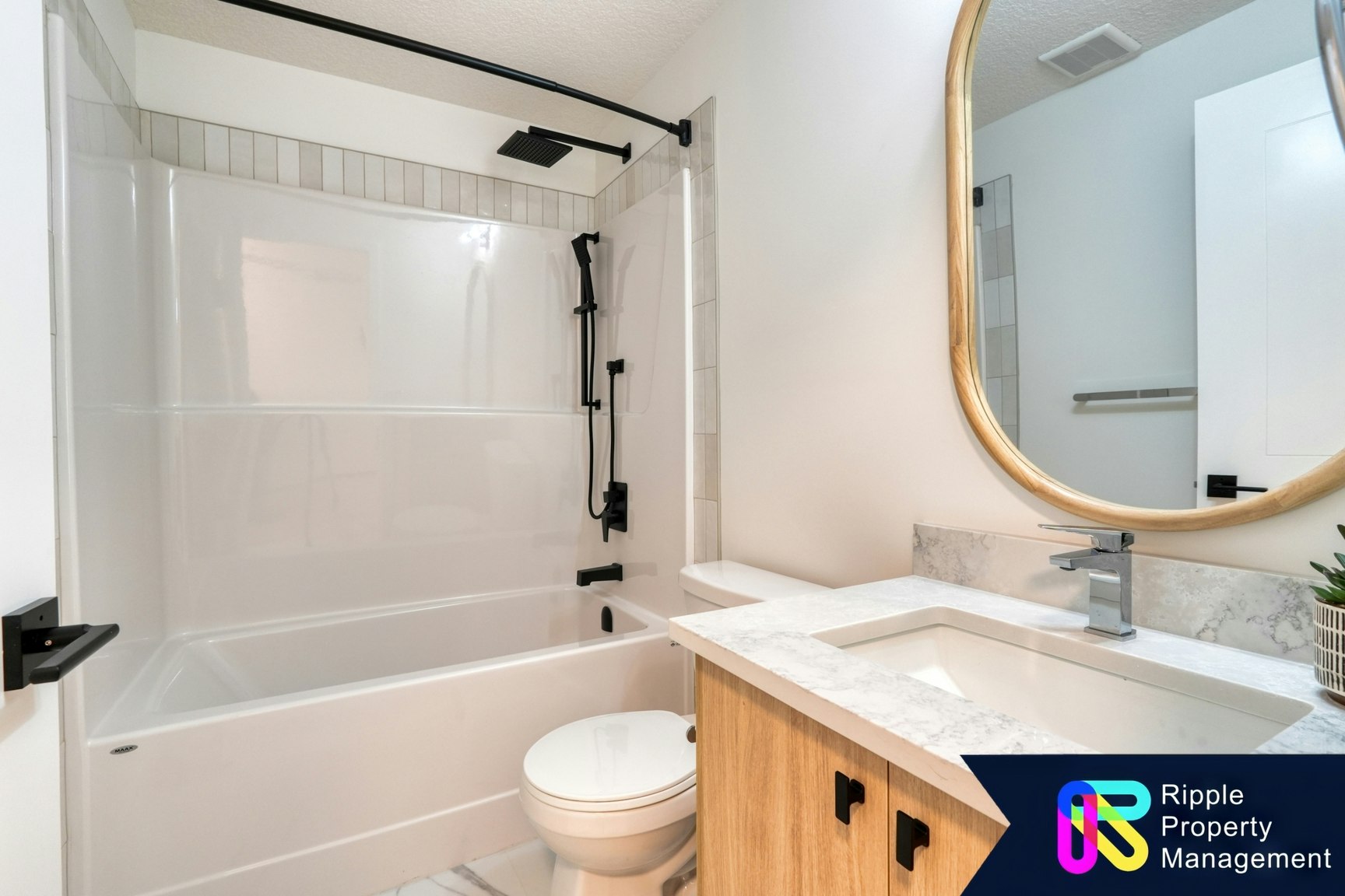 562 Seton Circle Southeast, Calgary, AB, T3M 3Y5 - 12