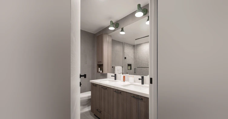 D0908-15 Assembly Lane, Toronto, ON, M6H 4B4 - 50