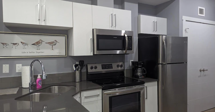 102-1827 Albert Street, Regina, SK, S4P 2S9 - 4