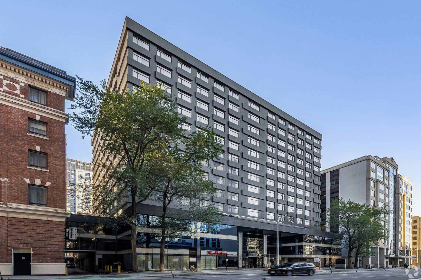 1014-161 Laurier Avenue West, Ottawa, ON, K1P 5J2 - 2