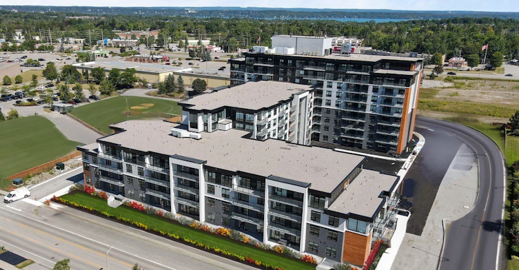 70 Dean Avenue, Barrie, ON, L4N 0C2 - 23