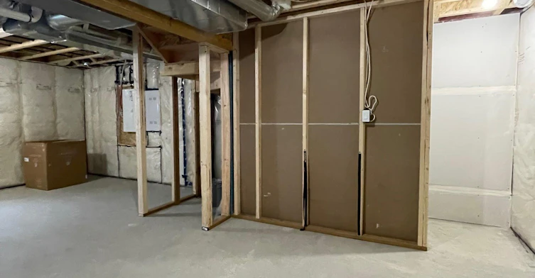 7110 Keswick Drive Southwest, Edmonton, AB, T6W 5G4 - 3