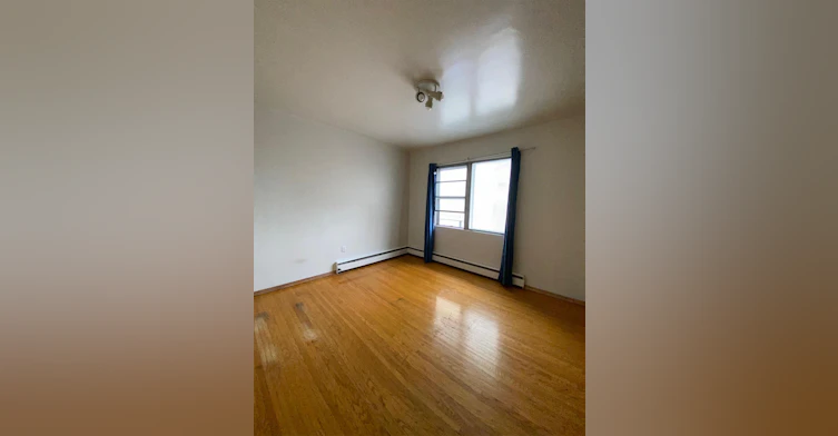 10159 115 Street Northwest, Edmonton, AB, T5K 1T3 - 11