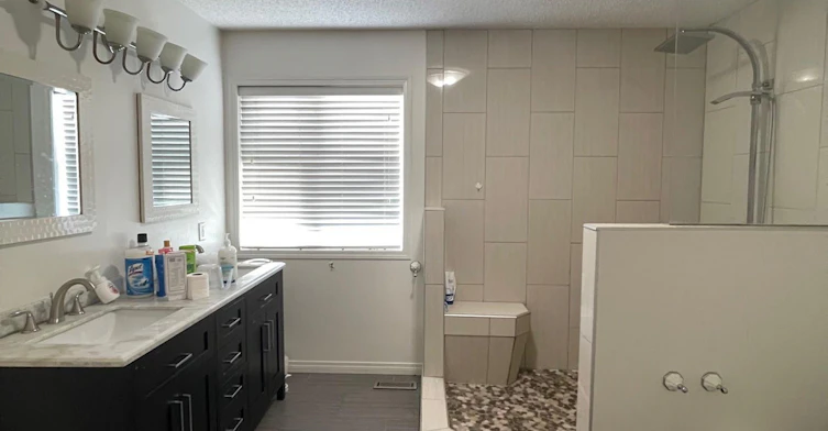 4-11438 76 Avenue Northwest, Edmonton, AB, T6G 0K4 - 5