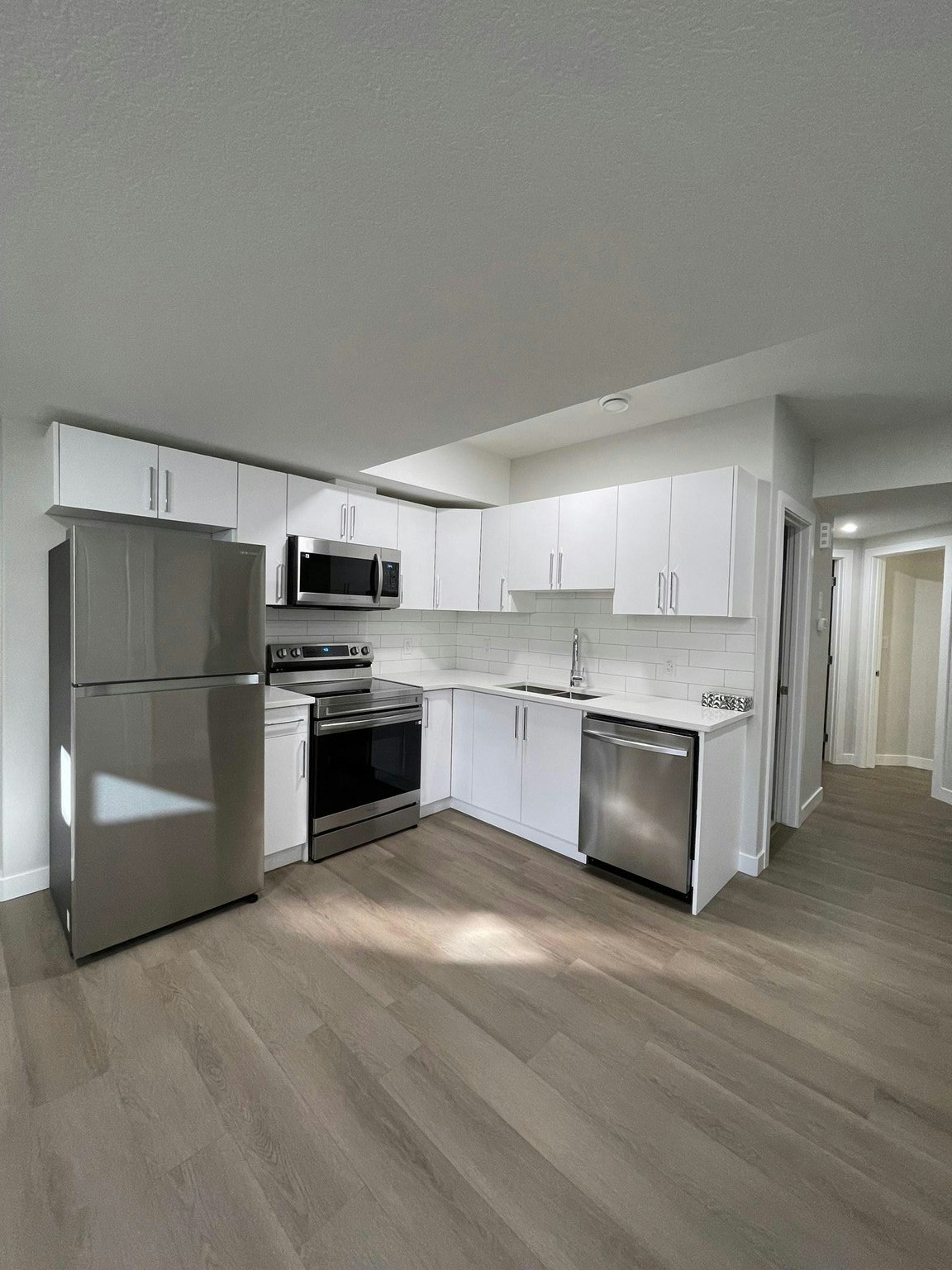 124 Bluff Cove, Leduc, AB, T9E 1M8 - 7