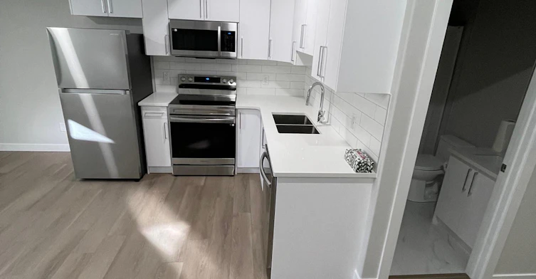 124 Bluff Cove, Leduc, AB, T9E 1M8 - 11