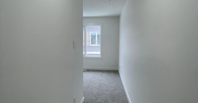 2710 66 Street Southwest, Edmonton, AB, T6X 1A3 - 3