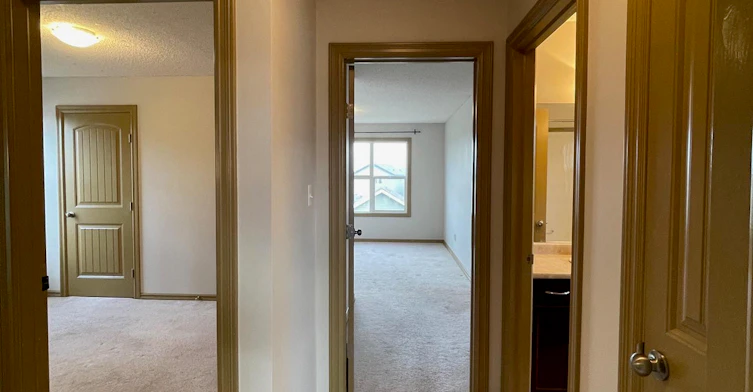9467 213 Street Northwest, Edmonton, AB, T5T 4C7 - 20