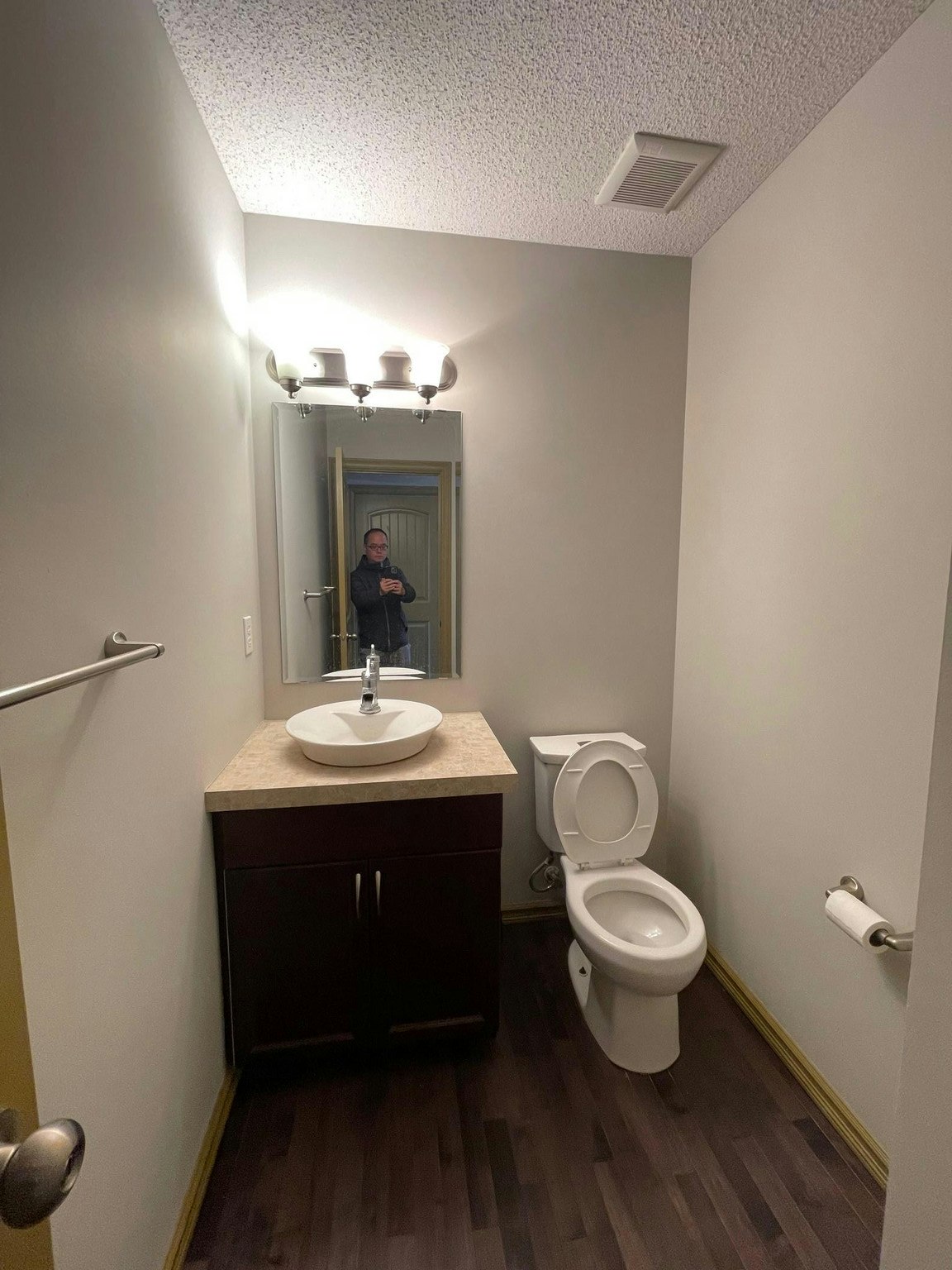9467 213 Street Northwest, Edmonton, AB, T5T 4C7 - 11