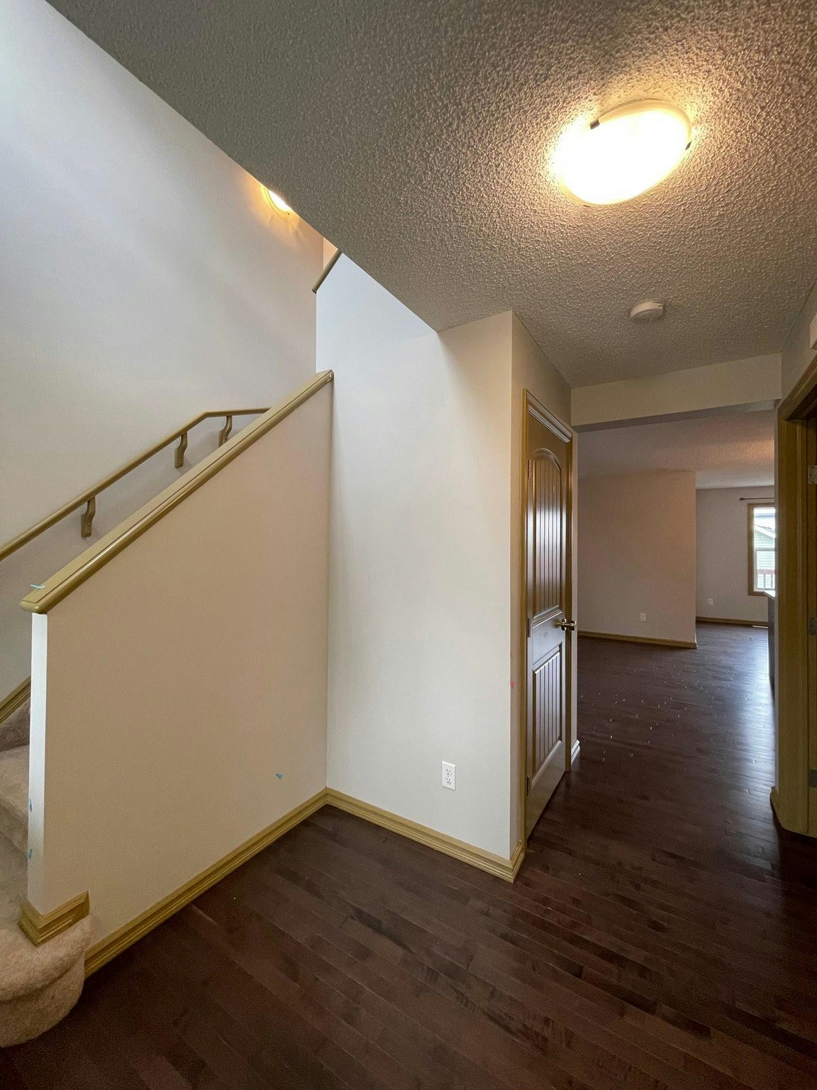 9467 213 Street Northwest, Edmonton, AB, T5T 4C7 - 13