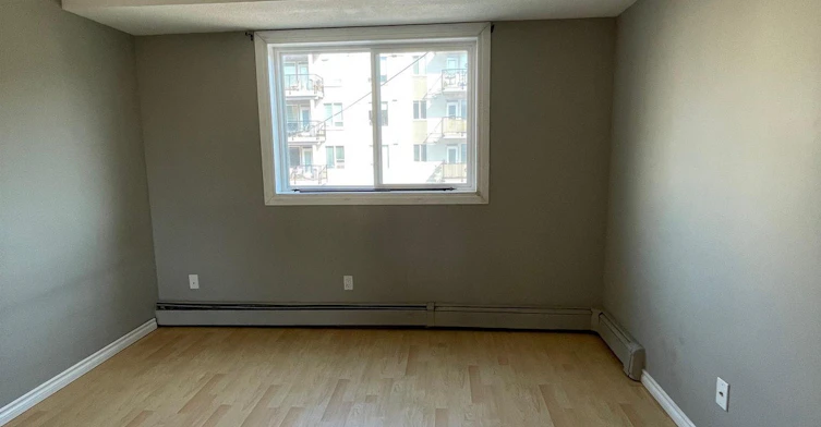 204-9904 90 Avenue Northwest, Edmonton, AB, T6E 2T3 - 15