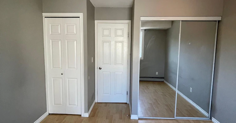 204-9904 90 Avenue Northwest, Edmonton, AB, T6E 2T3 - 16