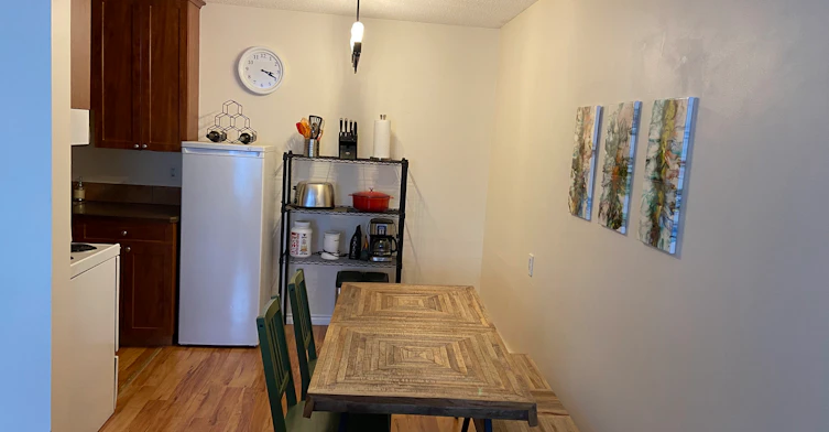 202-9904 90 Avenue Northwest, Edmonton, AB, T6E 2T3 - 12