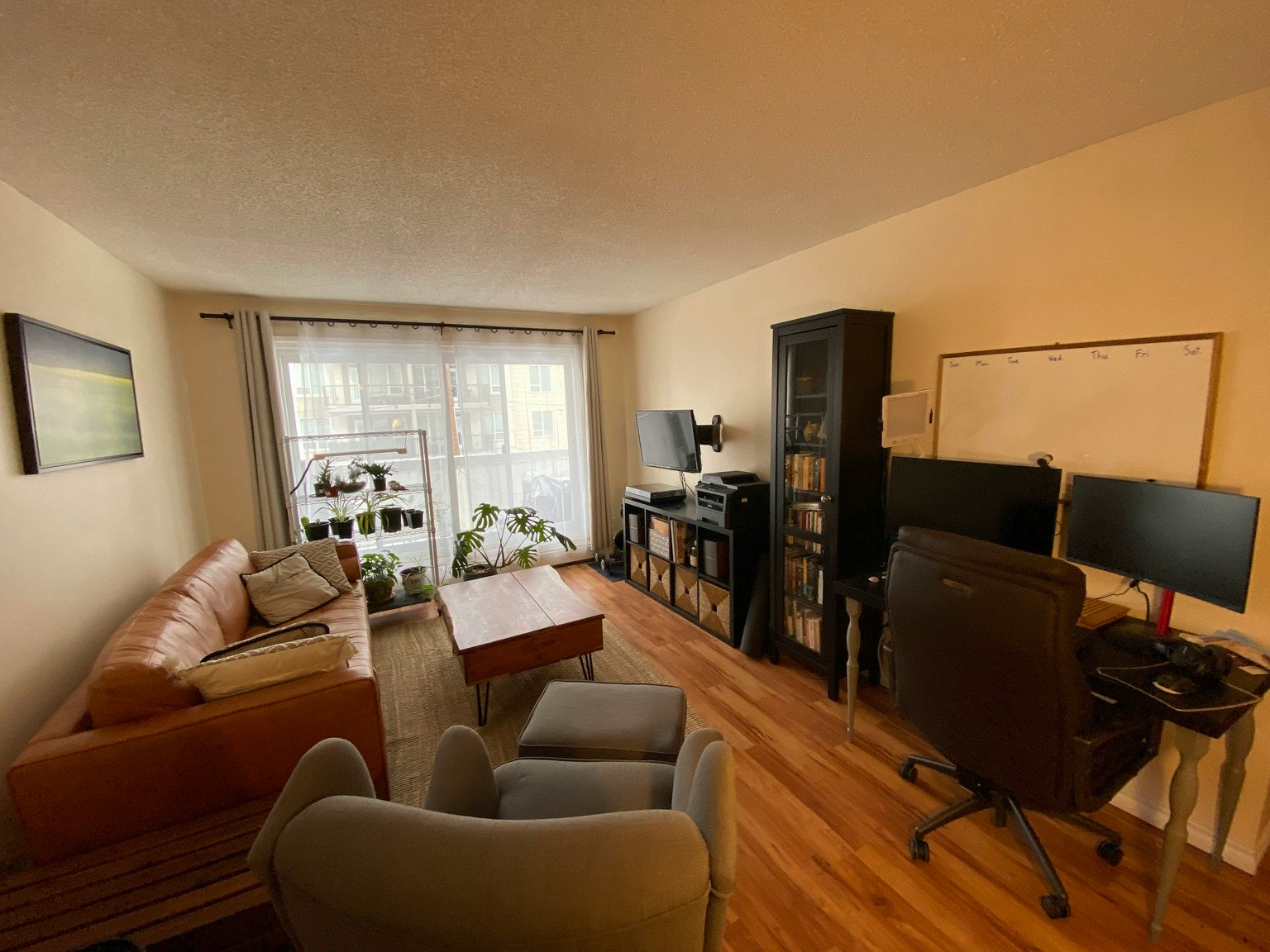 202-9904 90 Avenue Northwest, Edmonton, AB, T6E 2T3 - 11