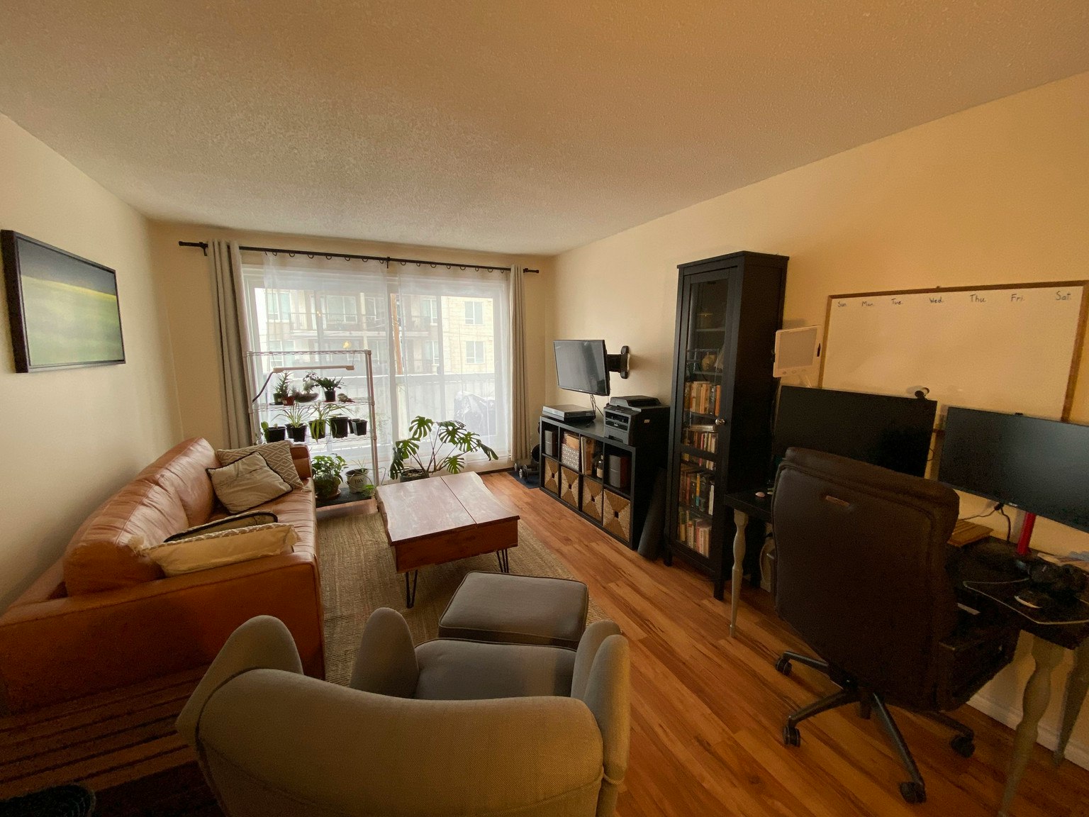 202-9904 90 Avenue Northwest, Edmonton, AB, T6E 2T3 - 2