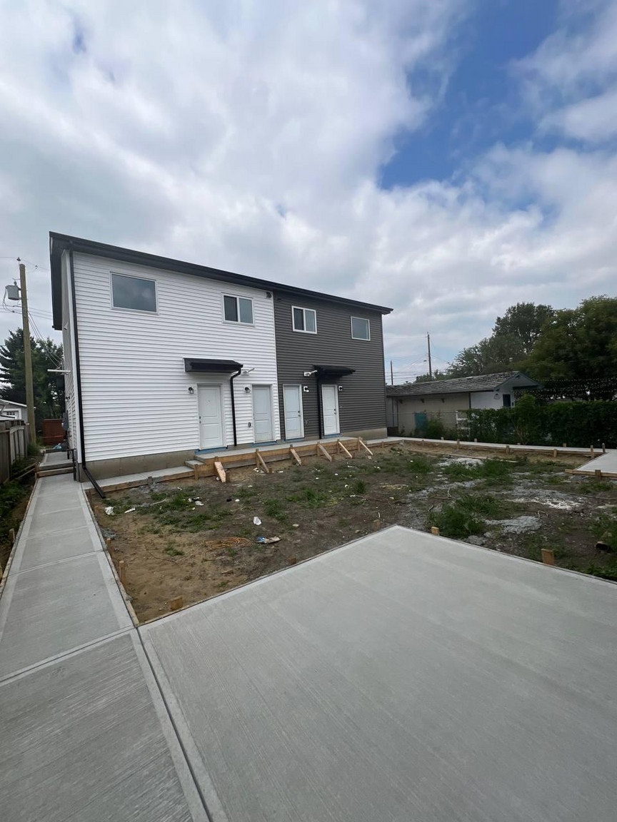 1-10946 154 Street, Edmonton, AB, T5P 2J9 - 3