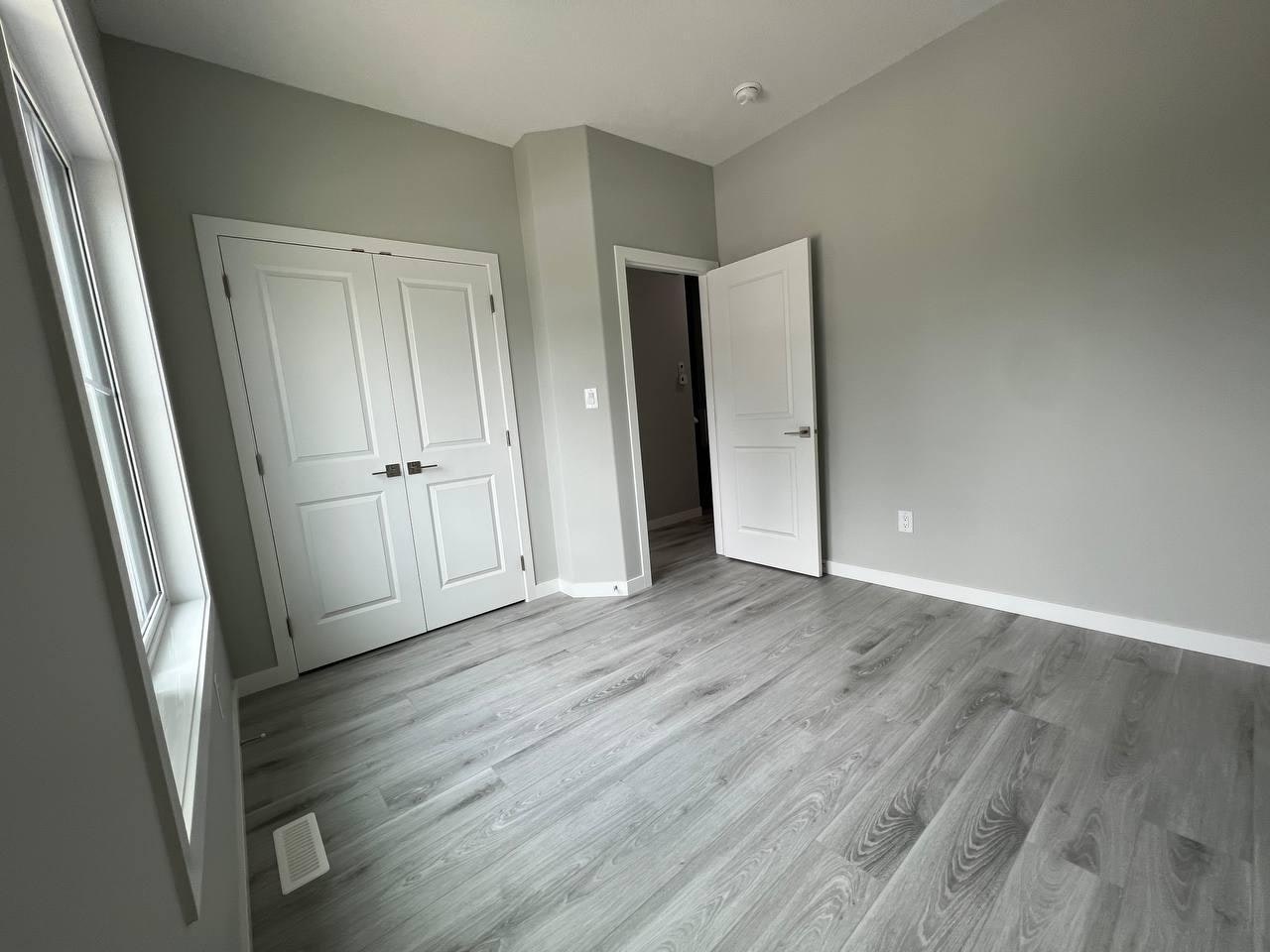 1-10946 154 Street, Edmonton, AB, T5P 2J9 - 18
