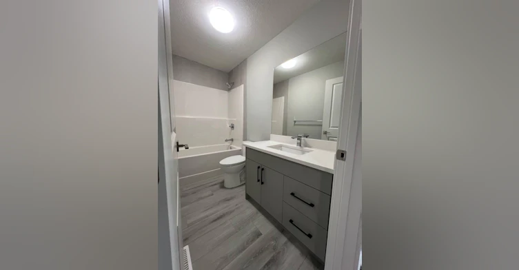 1-10946 154 Street, Edmonton, AB, T5P 2J9 - 22