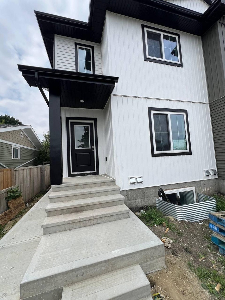 1-10946 154 Street, Edmonton, AB, T5P 2J9 - 2