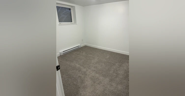 6408-6404 119 Avenue, Edmonton, AB, T5W 2Z5