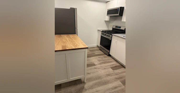 6404-6404 119 Avenue, Edmonton, AB, T5W 2Z5 - 6