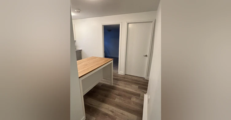 Garage-6404 119 Avenue, Edmonton, AB, T5W 2Z5 - 4