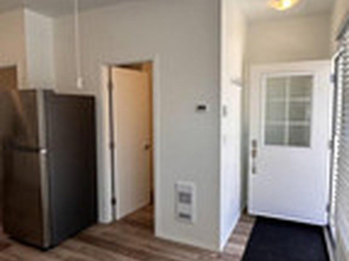12228-12228 60 Street NW, Edmonton, AB, T5W 3Z9 - 4