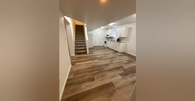Bsmt-12521 77 Street NW, Edmonton, AB, T5B 2H6 - 16