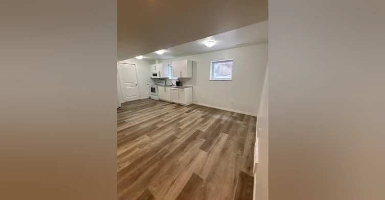 Bsmt-12521 77 Street NW, Edmonton, AB, T5B 2H6 - 40