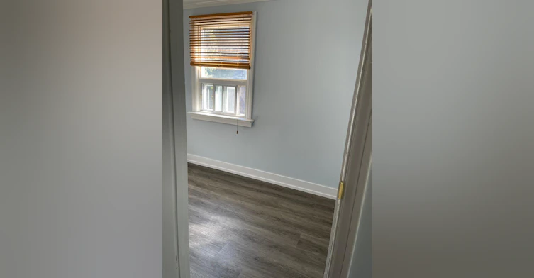 2-1 Southmead Road, Toronto, ON, M4A 2L9 - 11