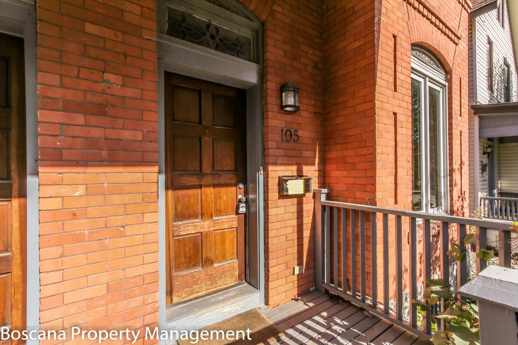 195 Pretoria Avenue, Ottawa, ON, K1S 1X1 - 2