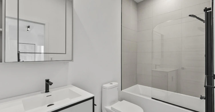1133 Viger Avenue Est, Montréal, QC, H2L 0E1 - 12
