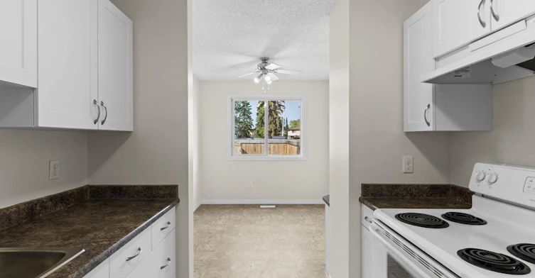 7308 178 Street Northwest, Edmonton, AB, T5T 2H4 - 12