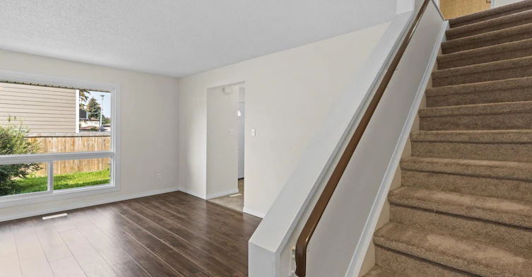 7308 178 Street Northwest, Edmonton, AB, T5T 2H4 - 9