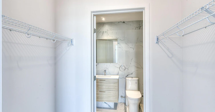 150 Du Séminaire Rue, Montréal, QC, H3C 0S8 - 11