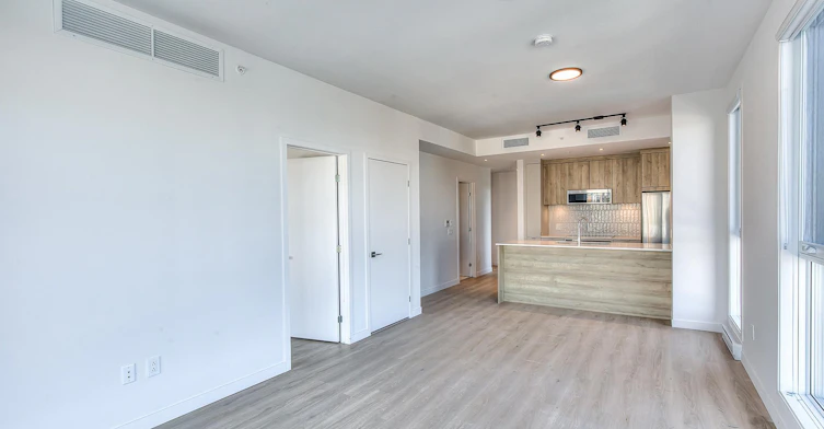 150 Du Séminaire Rue, Montréal, QC, H3C 0S8 - 7