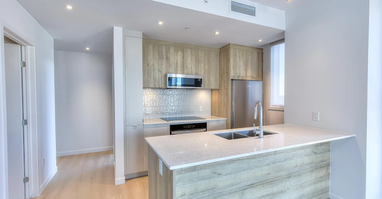 150 Du Séminaire Rue, Montréal, QC, H3C 0S8 - 8