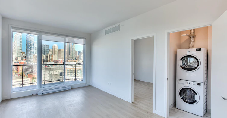 150 Du Séminaire Rue, Montréal, QC, H3C 0S8 - 9
