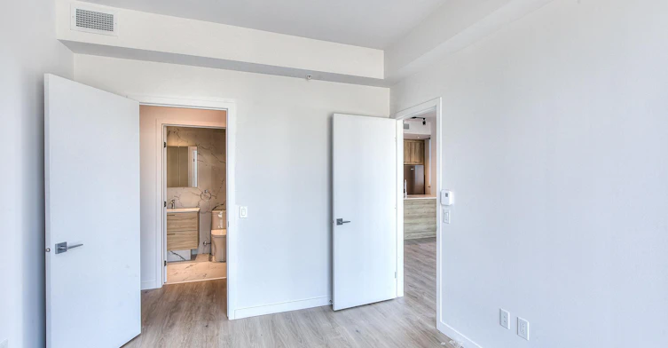 150 Du Séminaire Rue, Montréal, QC, H3C 0S8 - 19
