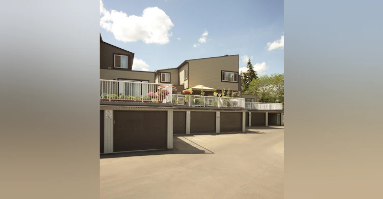 107 Hillcrest Place, Edmonton, AB, T5R 5X6 - 11