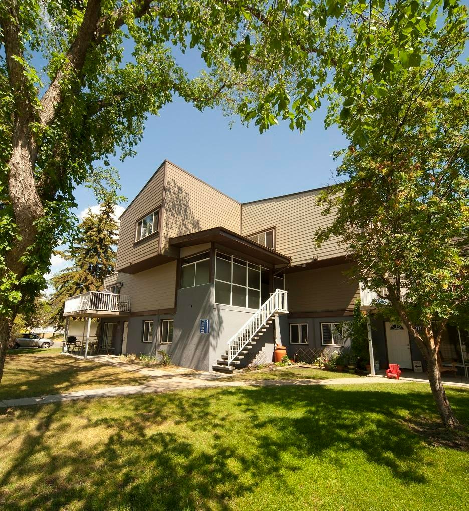107 Hillcrest Place, Edmonton, AB, T5R 5X6 - 10