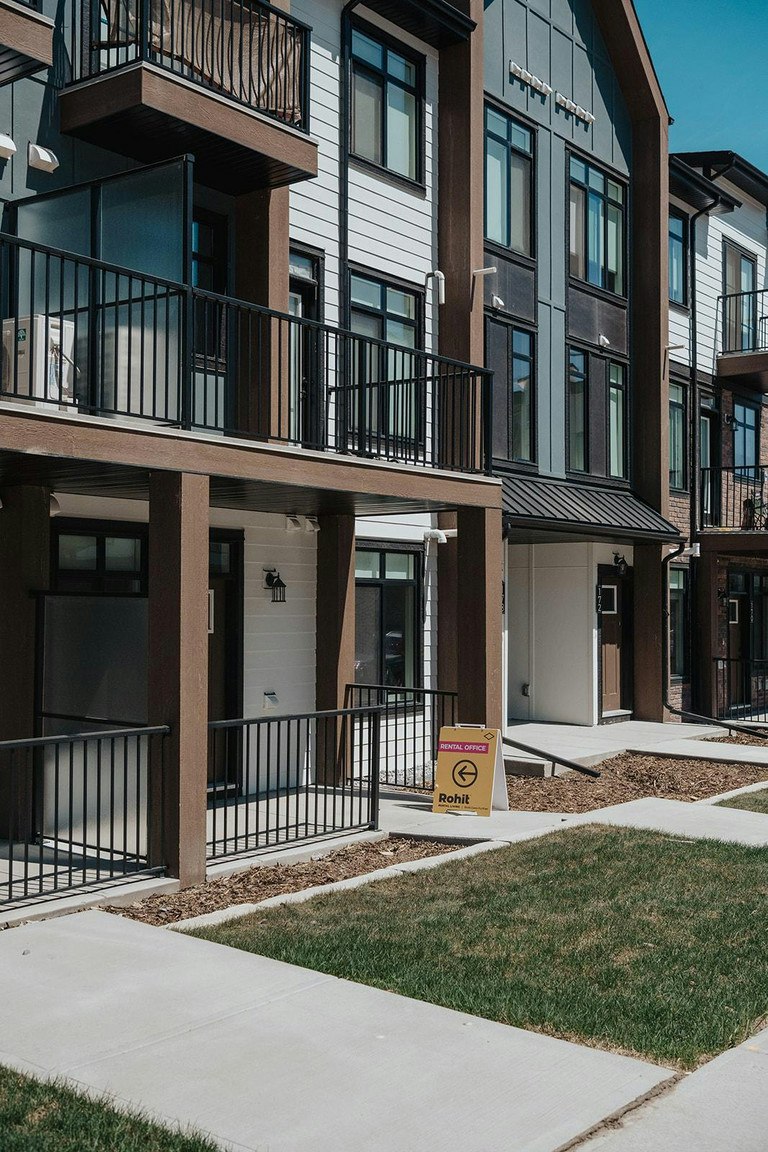206A-180 Lucas Parade Northwest, Calgary, AB, T3P 1H9 - 4