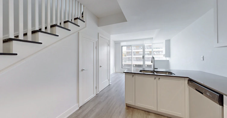 0703-50 Spadina Road, Toronto, ON, M5R 2P1 - 11