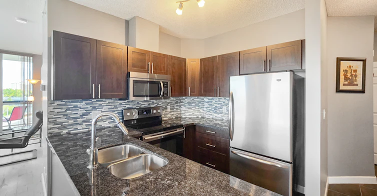 501-315 3 Street, Calgary, AB, T2G 0S3 - 4