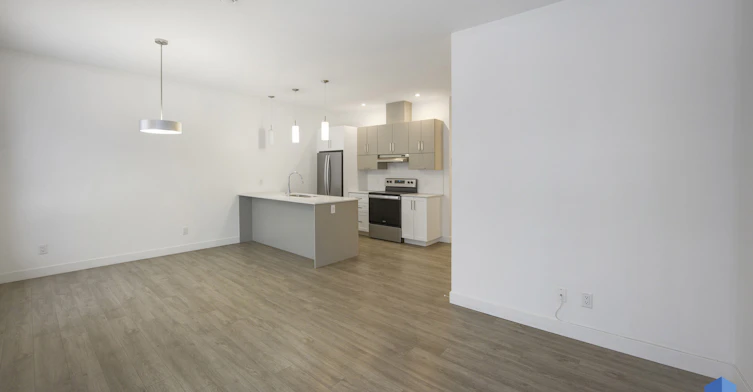 201-16 Marjorie D. Shackelton Rue, Gatineau, QC, J9J 1K8 - 4