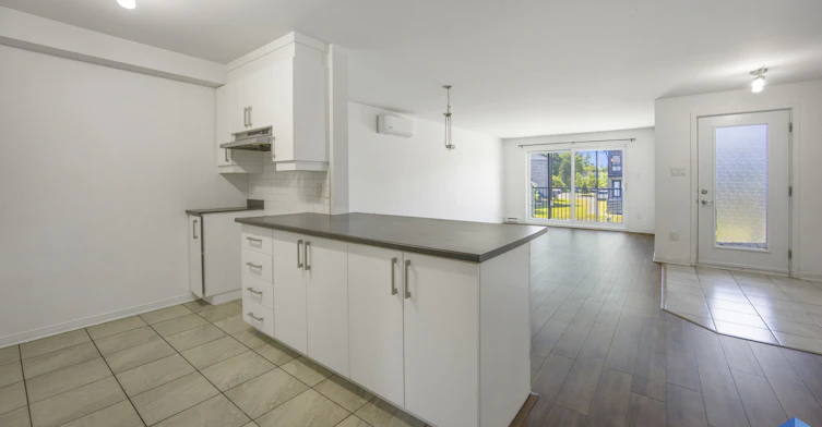 2-301 D'amsterdam Boulevard, Gatineau, QC, J9J 4H8 - 3